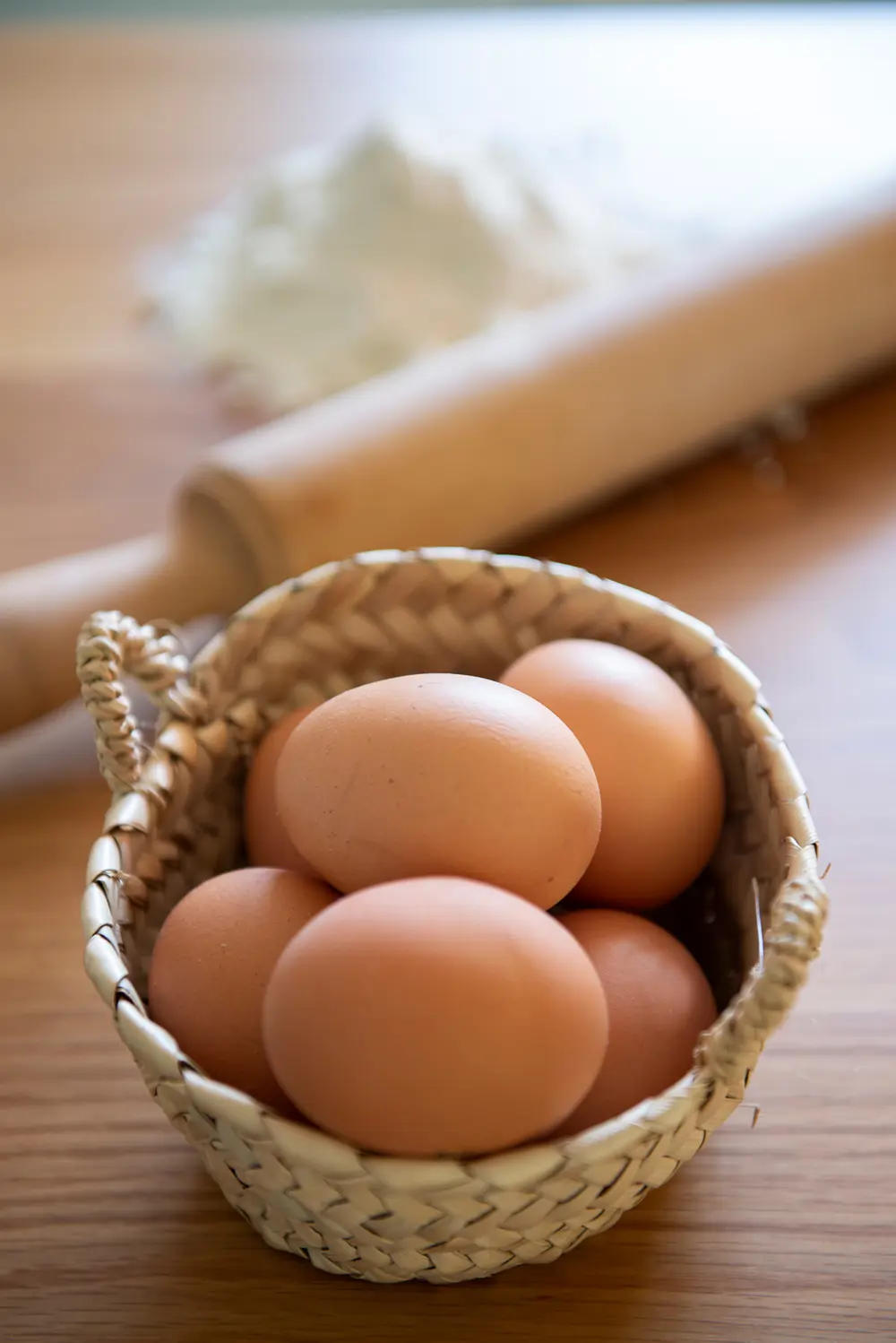 En el agua de cocción de los huevos se queda el calcio, uno de los nutrientes que más aprecian las plantas para su crecimiento