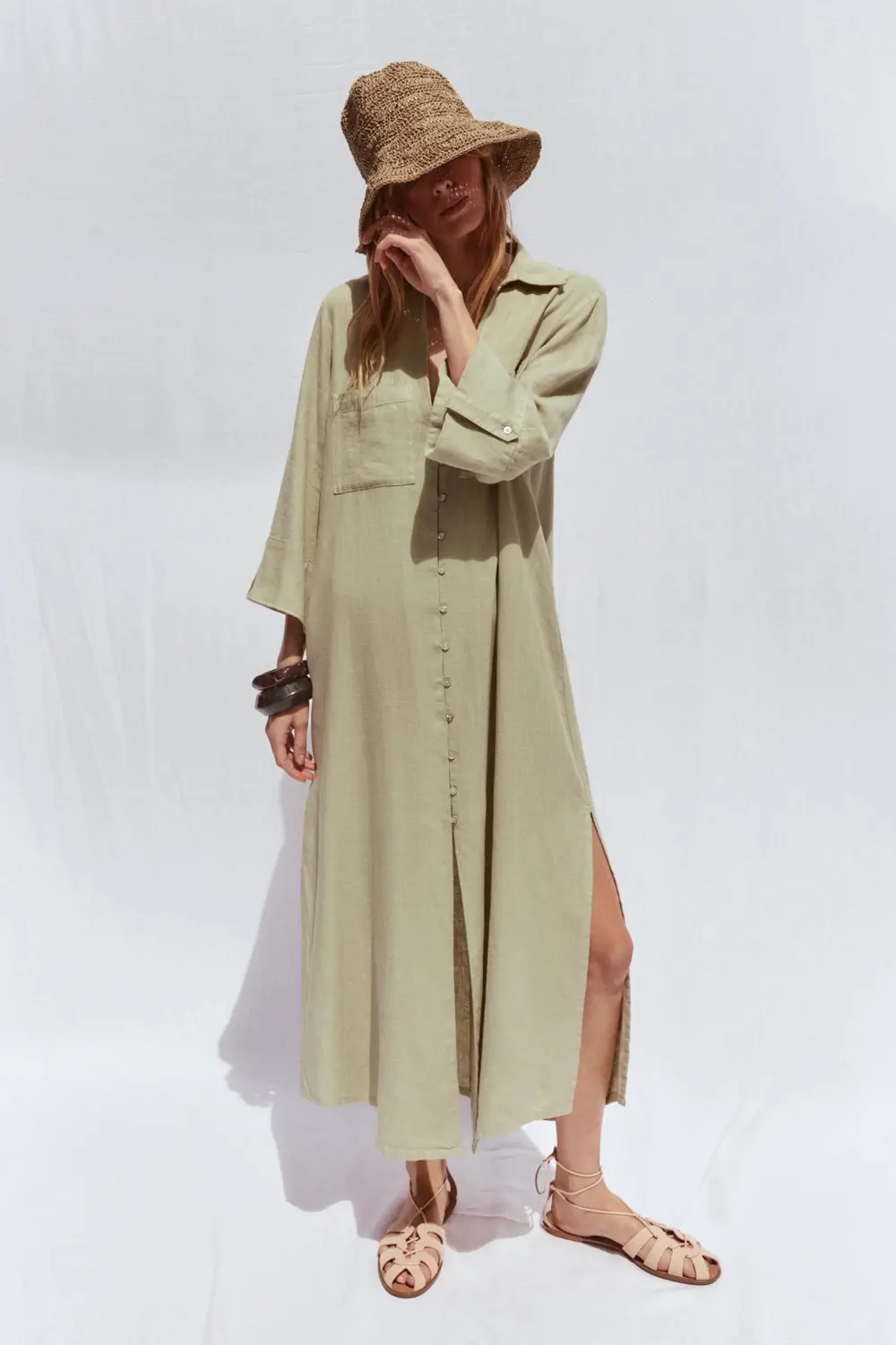 Vestido camisero con lino