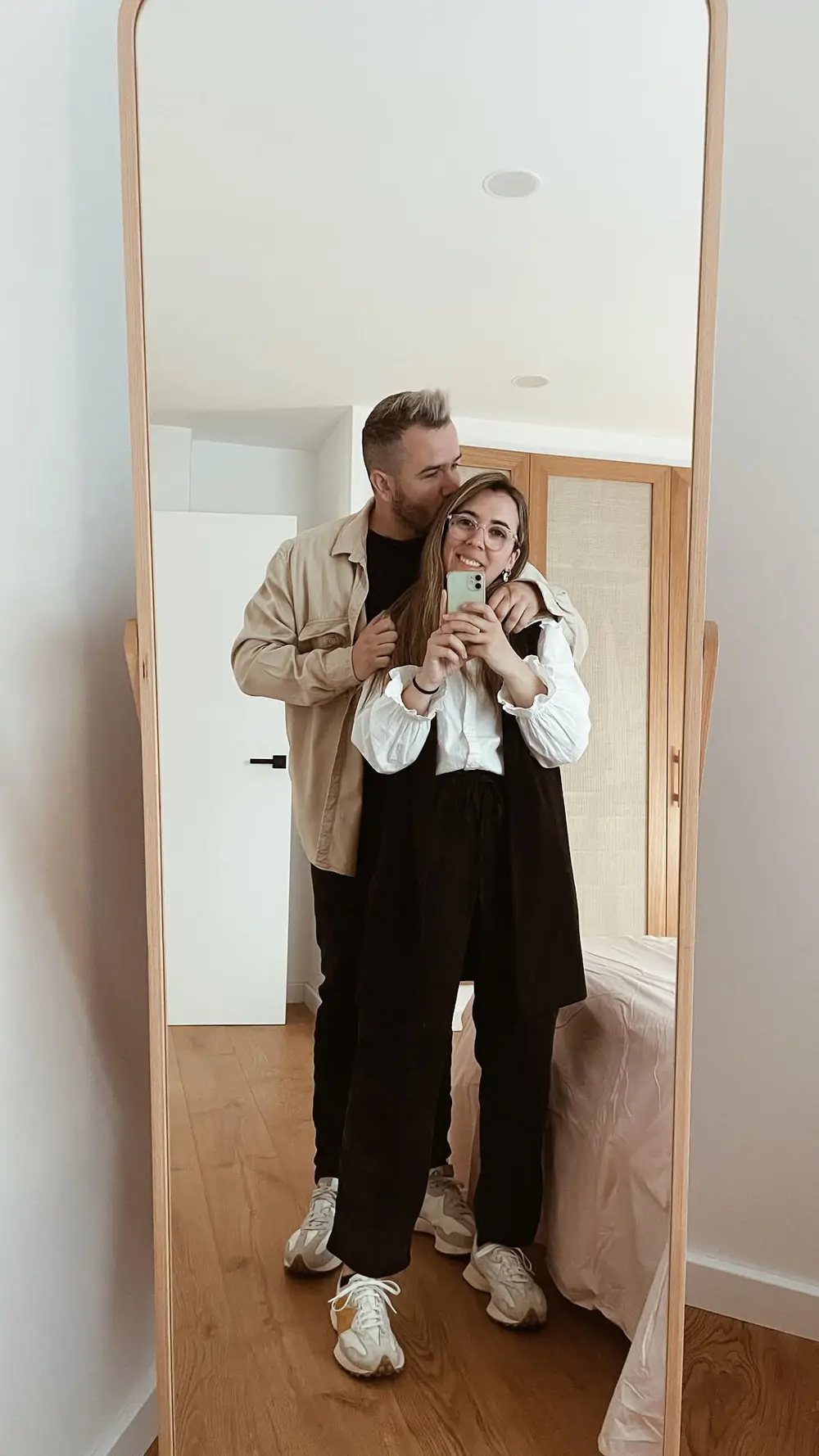 Una joven pareja de Girona transforma una casa en ruinas en el hogar de ...