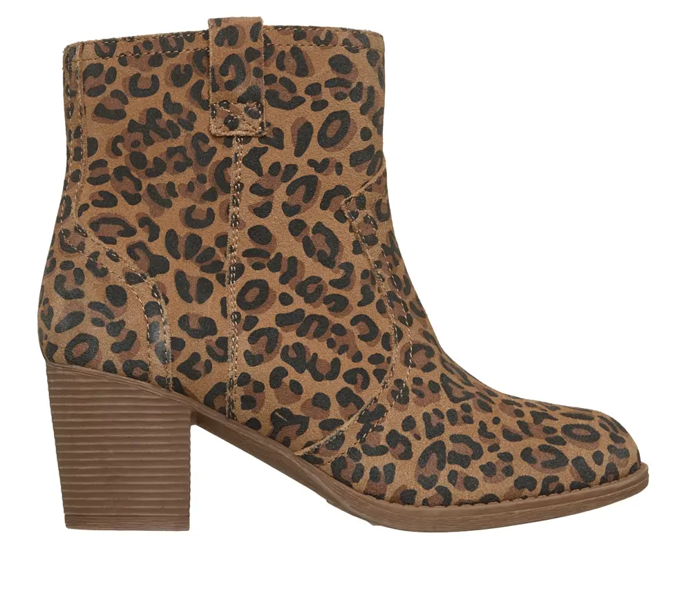 skechers leopard boot