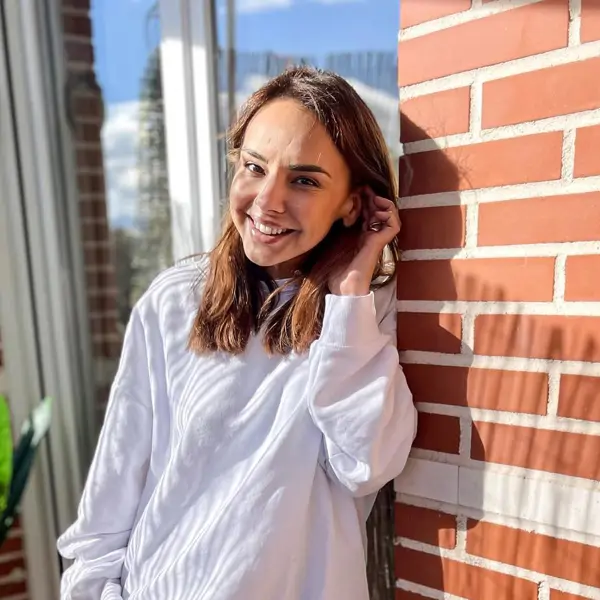 Chenoa, cantante (50 años): "Me gusta vivir en un pueblo. Me lo tomo todo con más calma"