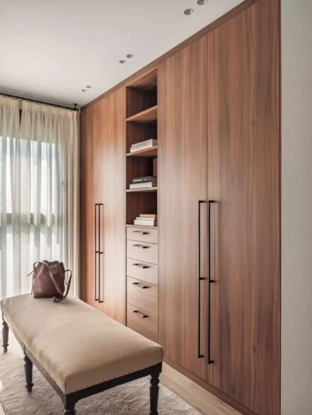 Vestidor en dormitorio