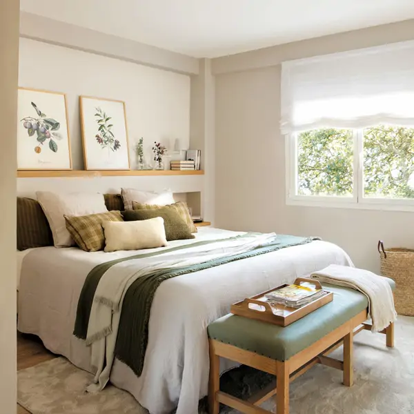La ubicación y posición perfecta de la cama en el dormitorio para descansar mejor, según los expertos en Feng Shui